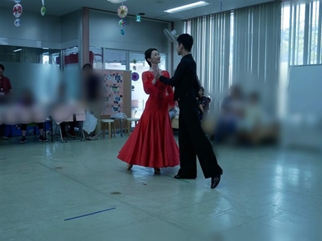 札幌の社交ダンス教室、無料体験レッスン随時受け付け中。初心者の方を対象にしたサークルも開催中です。